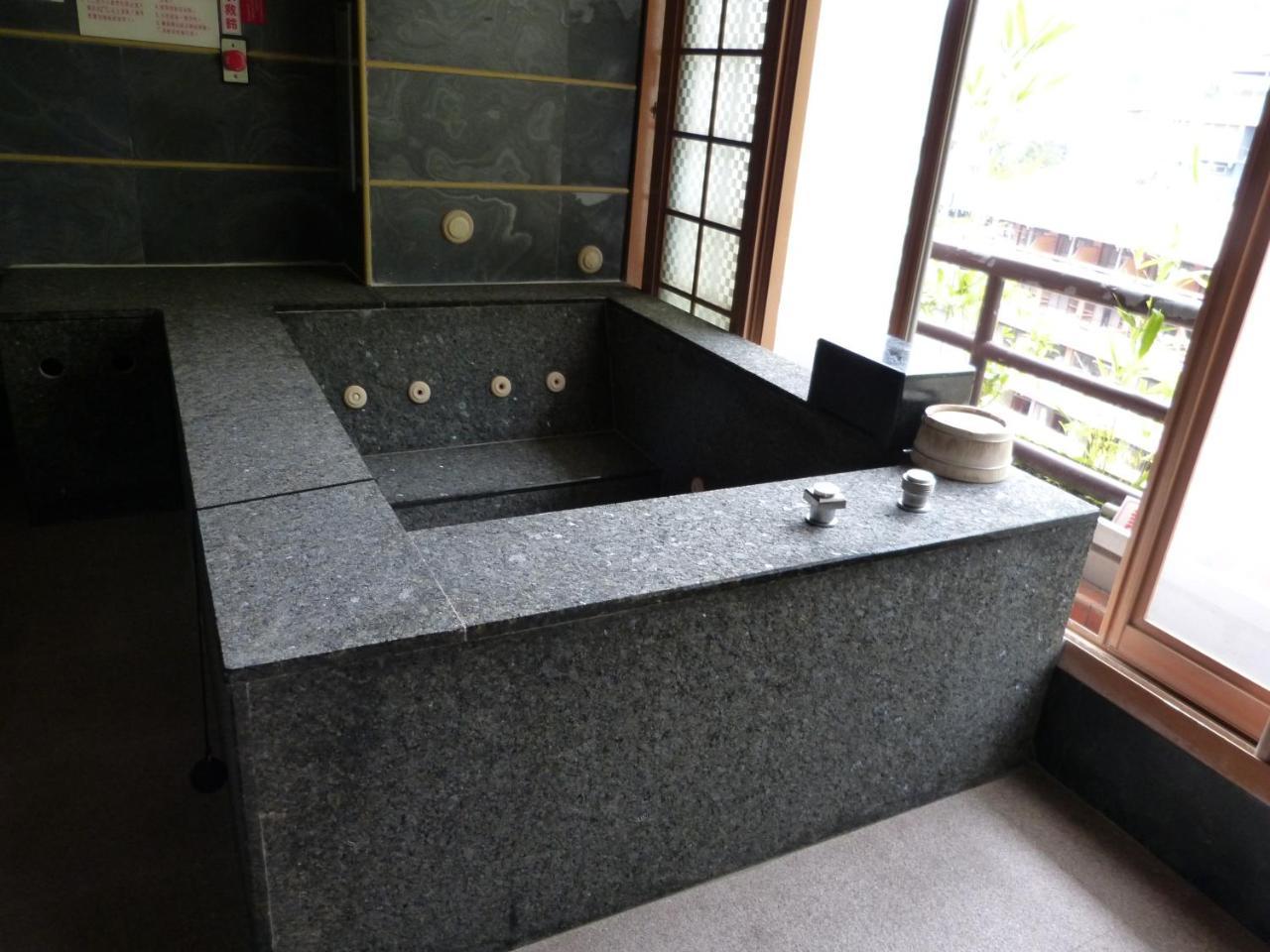 Full Moon Spa Wulai Eksteriør billede